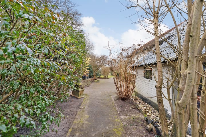 Foto 57 van De Weidenweg 10