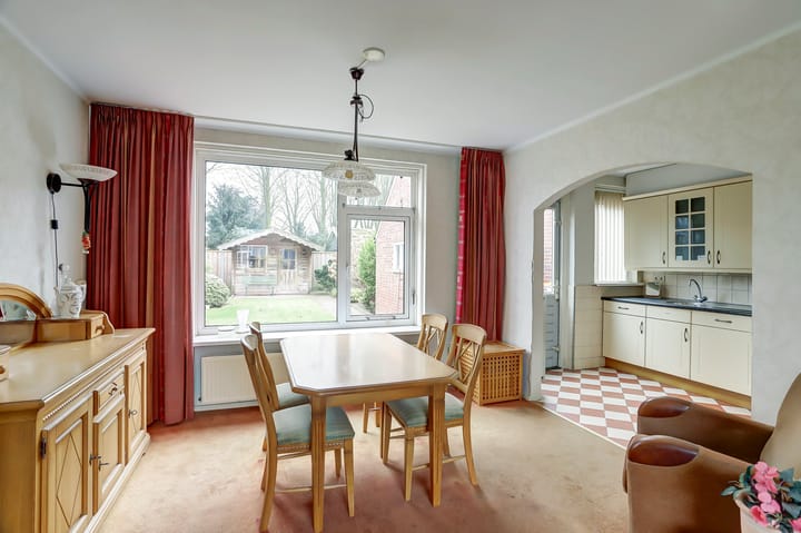 Foto 10 van Lariksstraat 8