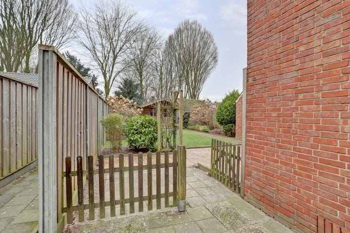 Foto 28 van Lariksstraat 8