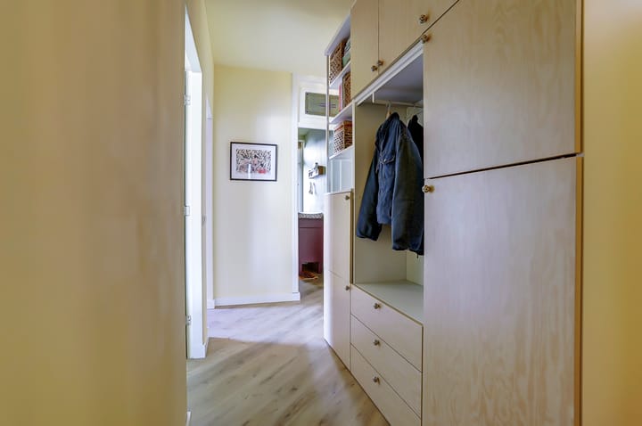 Foto 7 van Laan van Nieuw-Guinea 103-BS