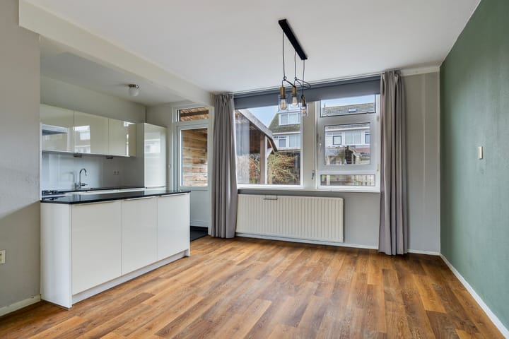 Photo 11 of Morra 56