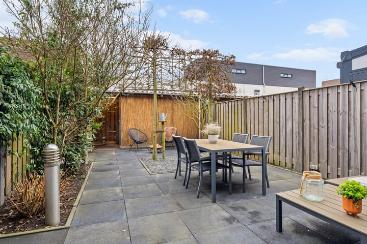 Photo 11 of Mookstraat 7