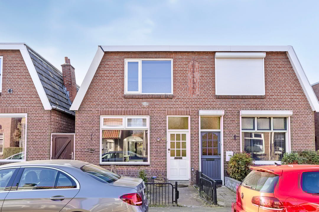 Photo 2 of Irisstraat 13