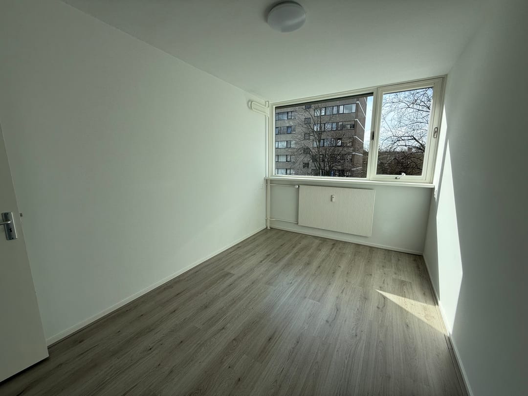 Foto 17 van Roland Holstlaan 1061