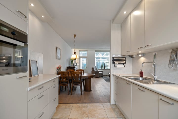 Foto 10 van Tjalkstraat 60