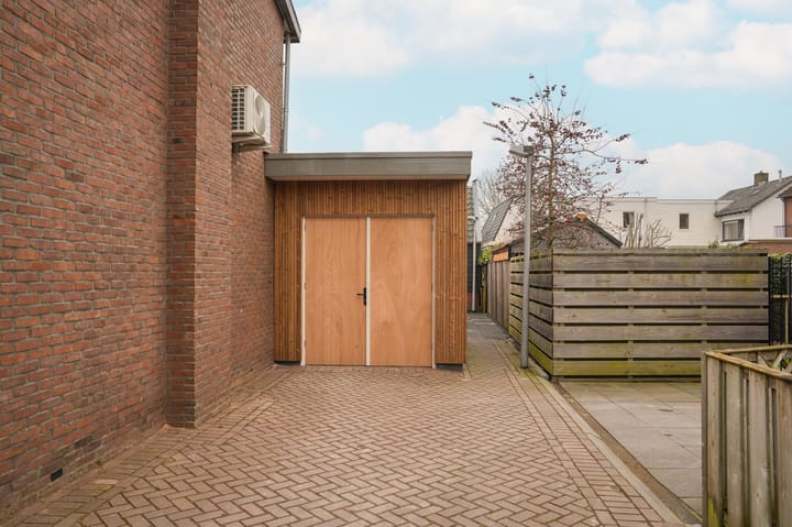 Foto 34 van Baron van Tillweg 2