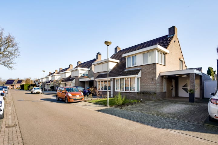 Foto 34 van Hagelkruis 15