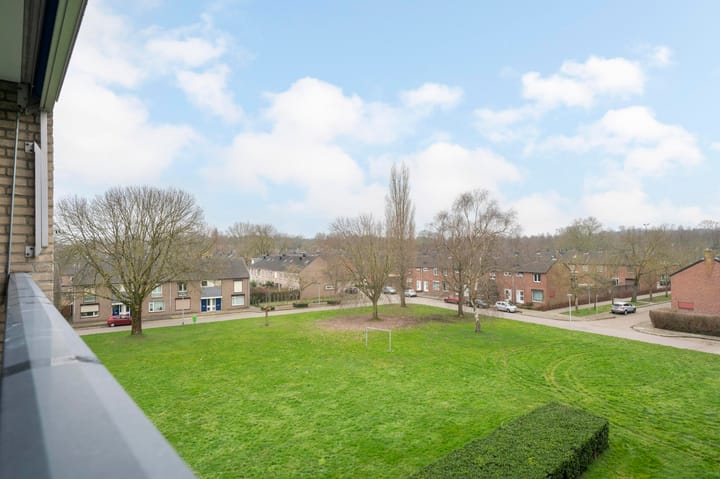 Foto 9 van Busselplein 30-D