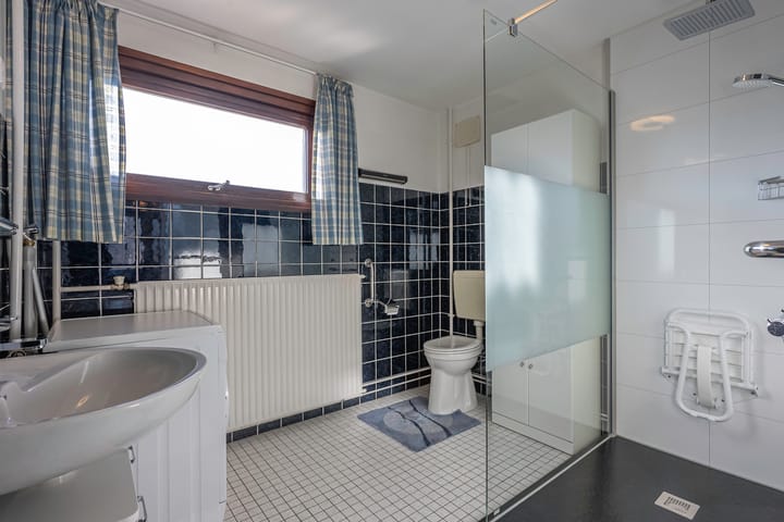 Foto 17 van Paul van Ostaijenstraat 6