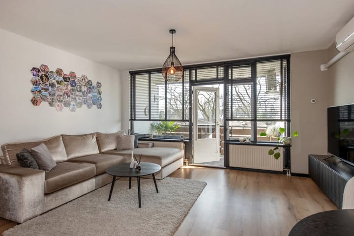 Foto 22 van Tuindreef 59