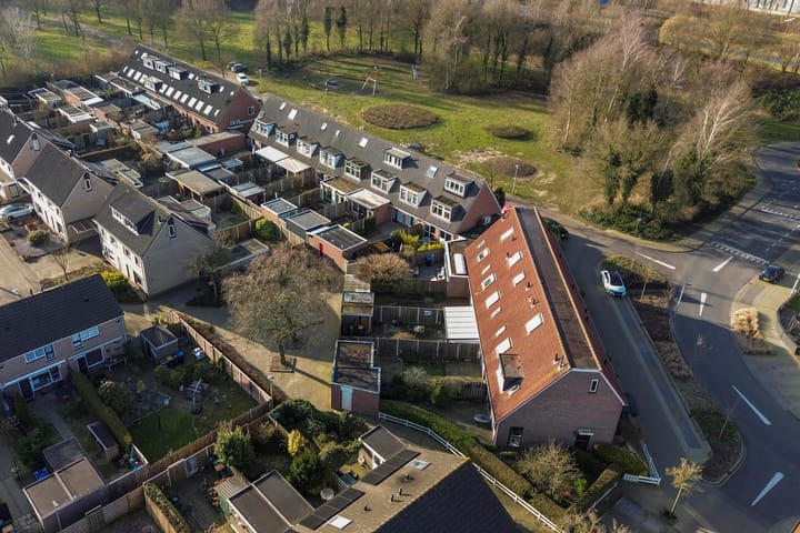 Foto 30 van De Braam 10