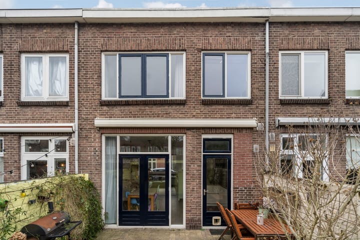 Photo 4 of Keucheniusstraat 7