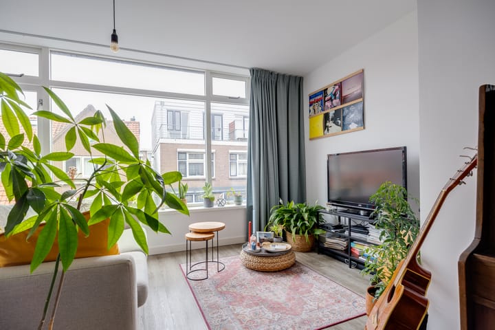 Photo 5 of Hoogravenseweg 14-C