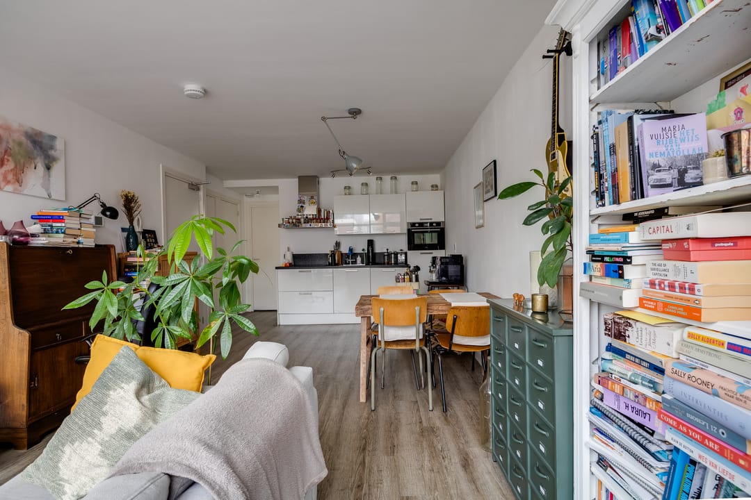 Photo 11 of Hoogravenseweg 14-C