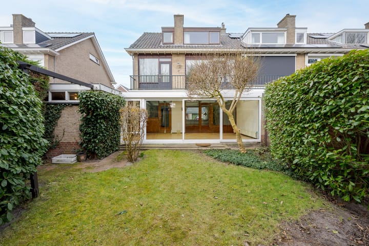 Foto 2 van Van Hamellaan 8