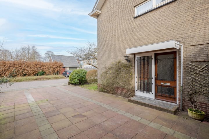 Foto 9 van Van Hamellaan 8