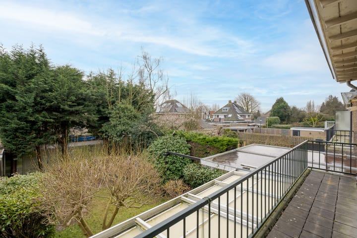 Foto 31 van Van Hamellaan 8