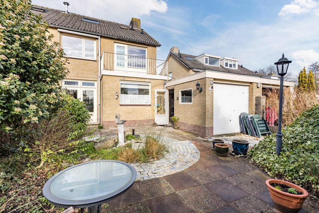 Photo 2 of Overijssellaan 3