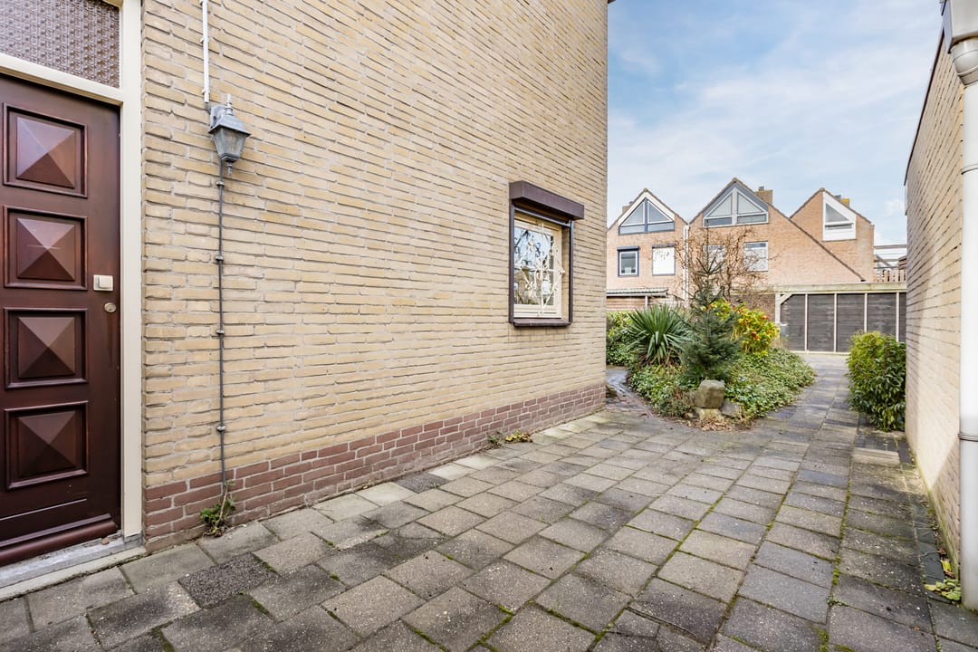 Photo 8 of Overijssellaan 3