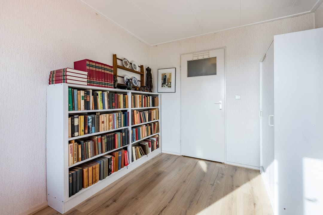 Photo 32 of Overijssellaan 3