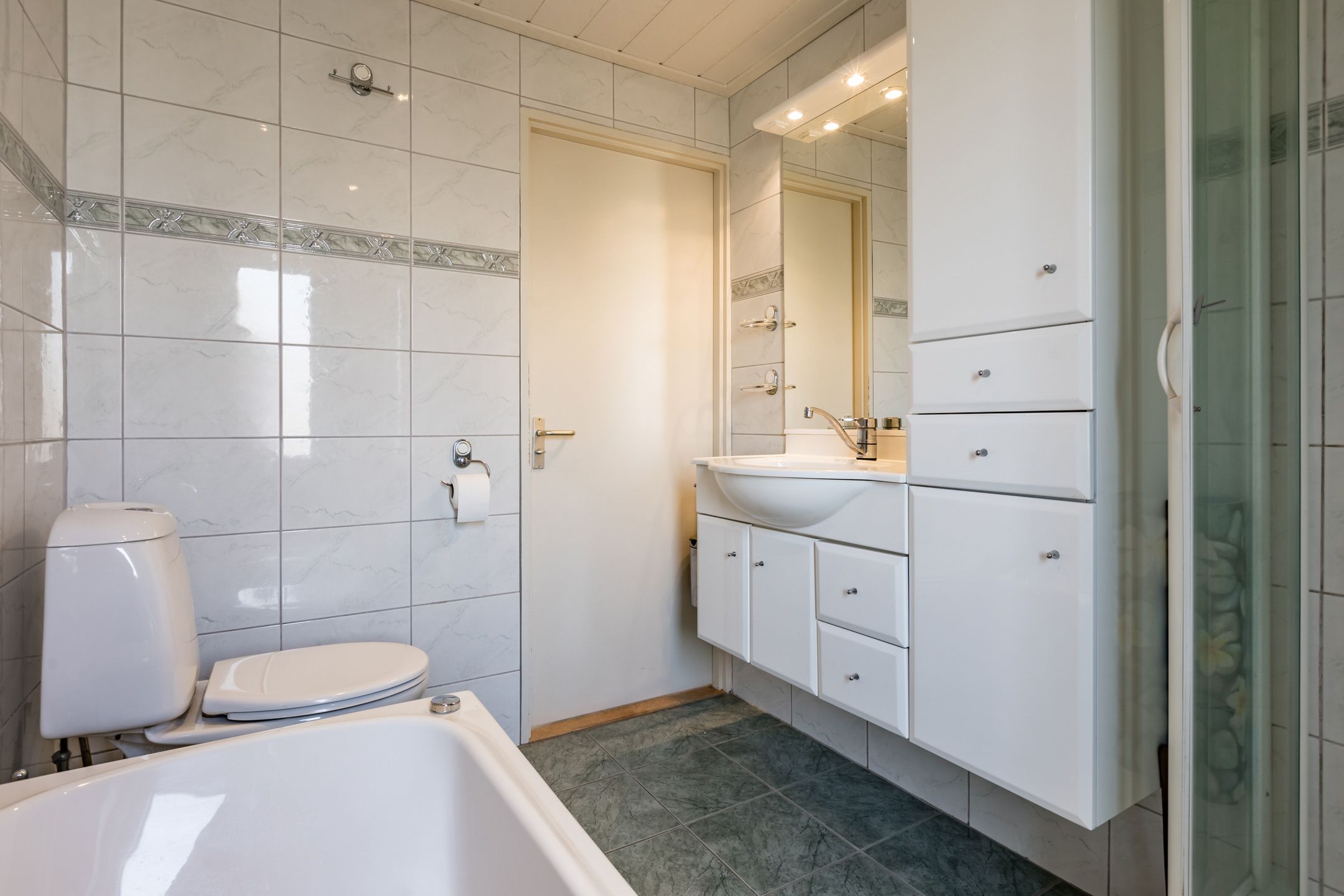 Photo 39 of Overijssellaan 3