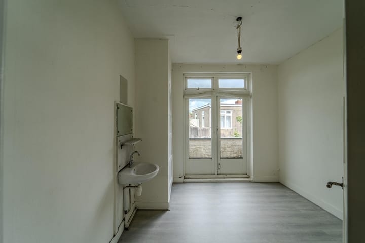 Foto 16 van Moesstraat 61-B