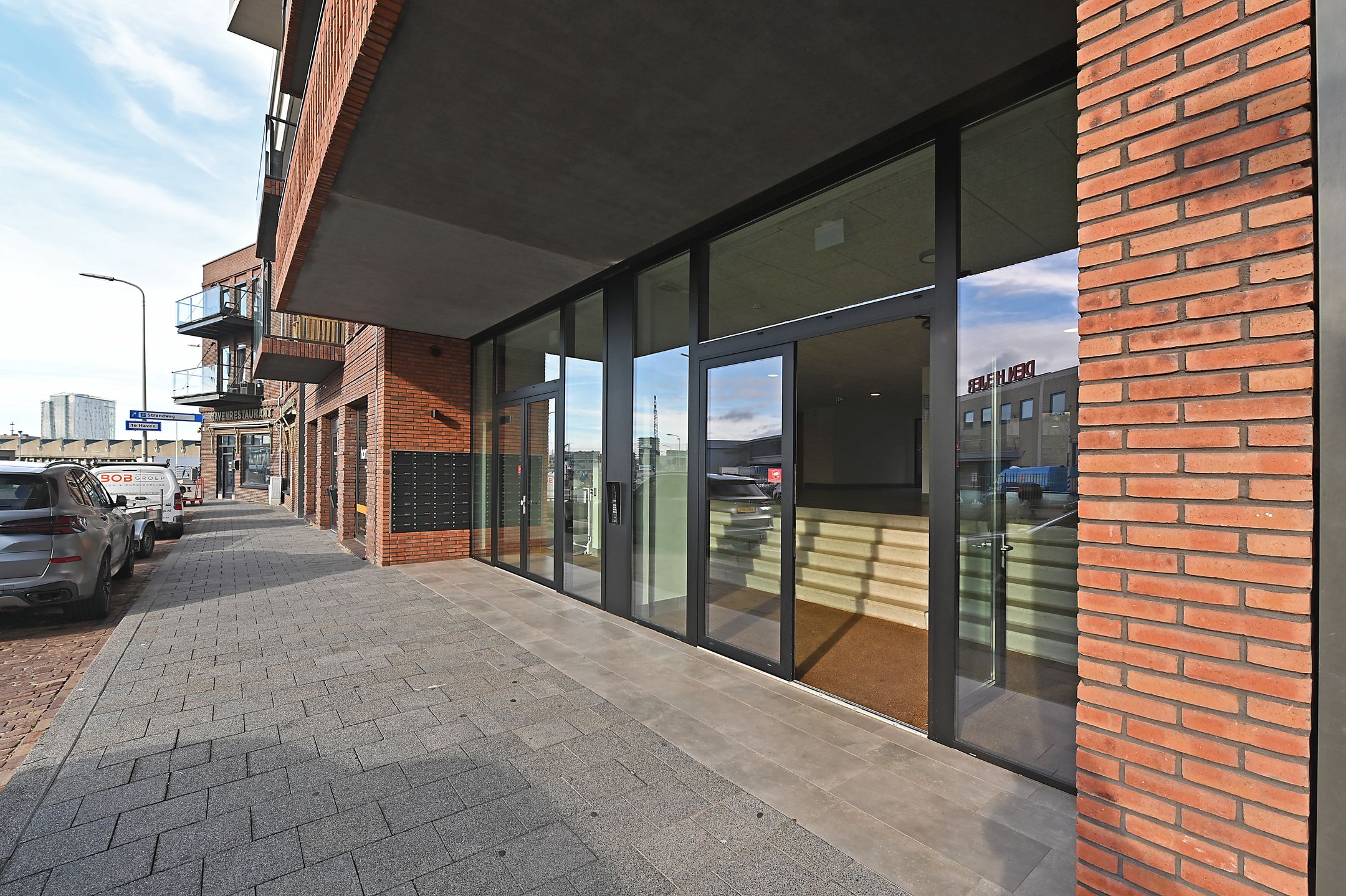 Foto 3 van Treilerdwarsweg 126