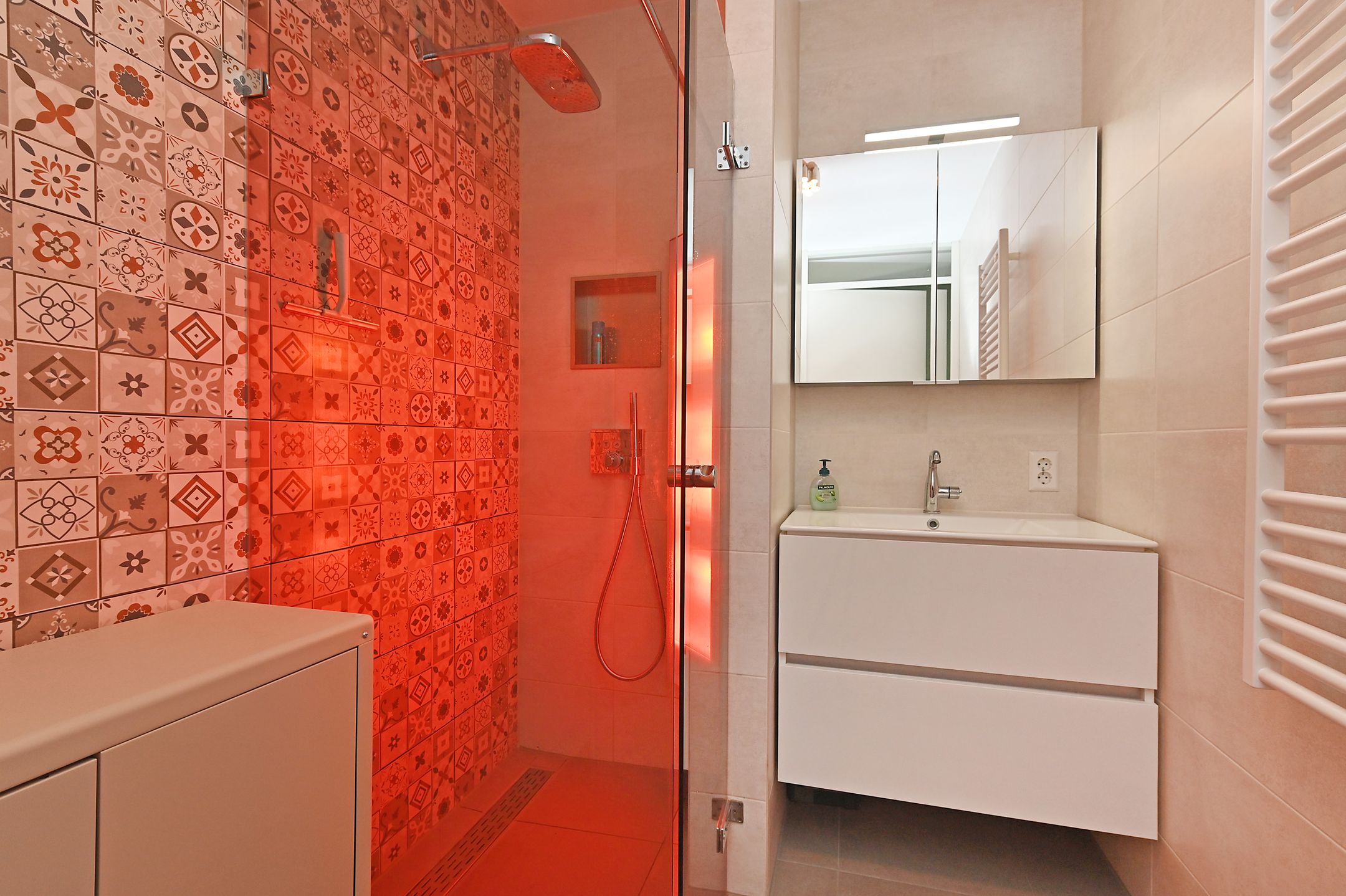 Foto 24 van Treilerdwarsweg 126