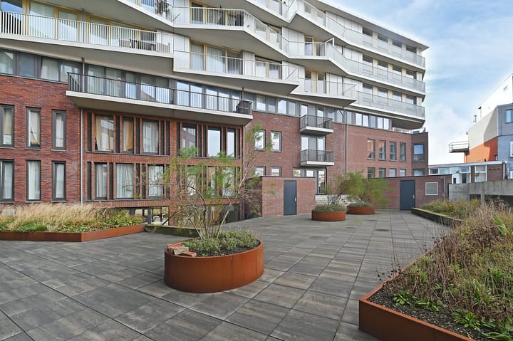 Foto 33 van Treilerdwarsweg 126