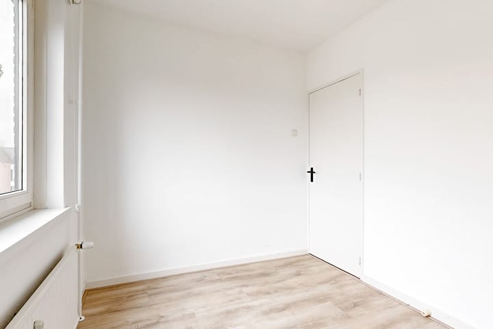 Foto 11 van Raadhuisplein 7