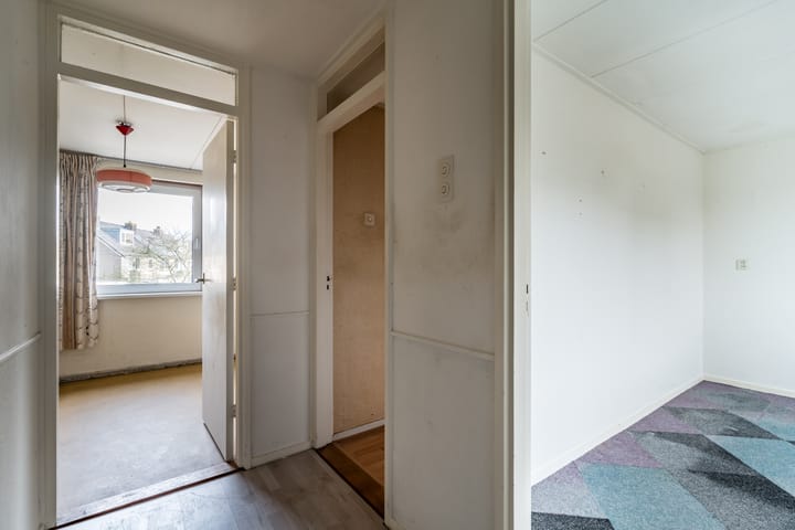 Foto 25 van Van Boetzelaerlaan 12