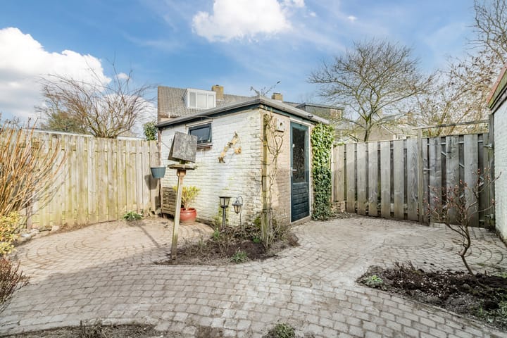 Foto 34 van Van Boetzelaerlaan 12