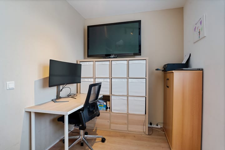 Foto 32 van Meerkoetstraat 48