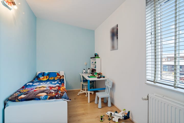 Foto 37 van Meerkoetstraat 48