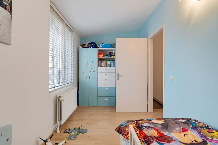 Foto 39 van Meerkoetstraat 48