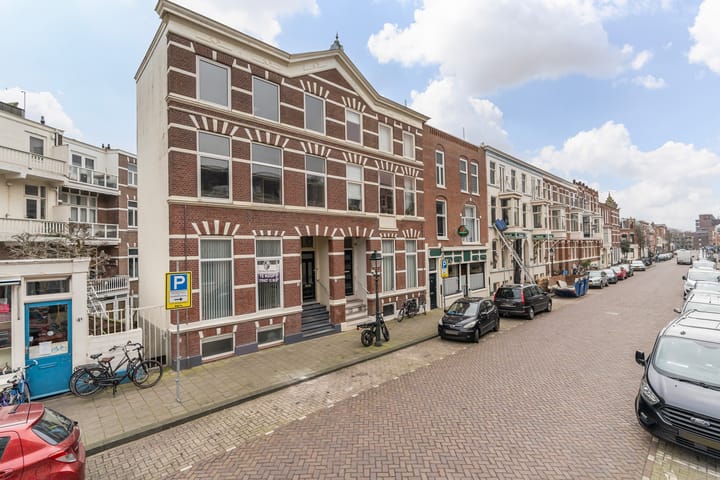 Foto 31 van Renbaanstraat 12