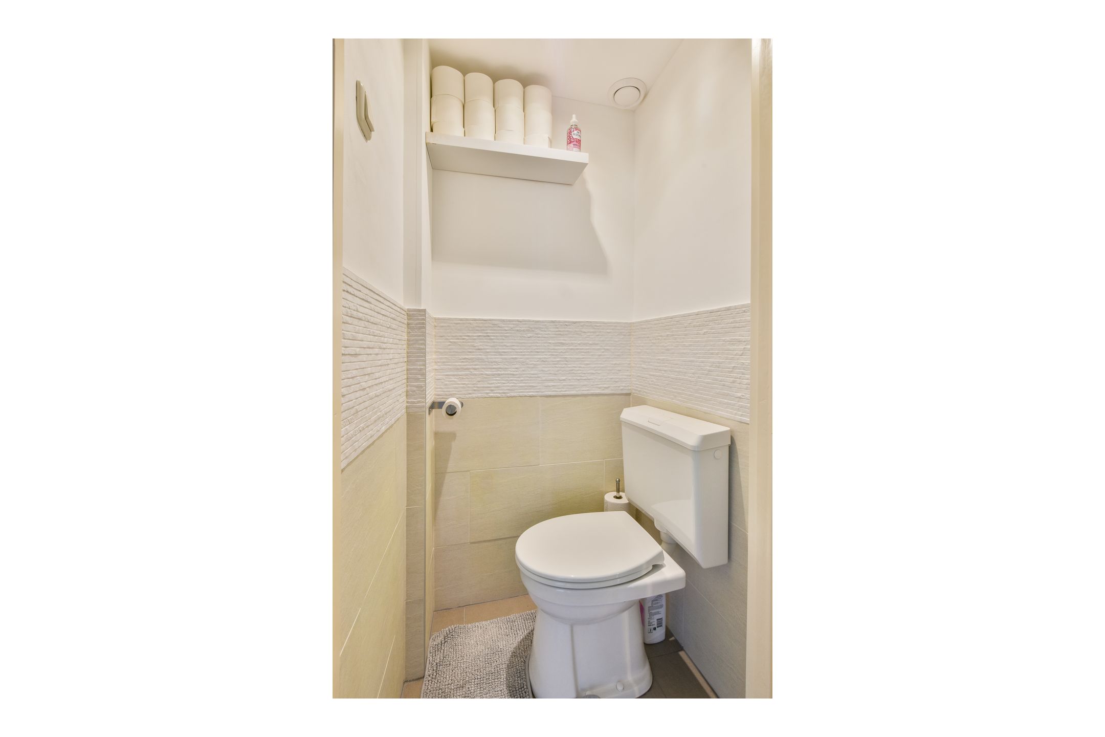 Photo 21 of Mahlerstraat 86