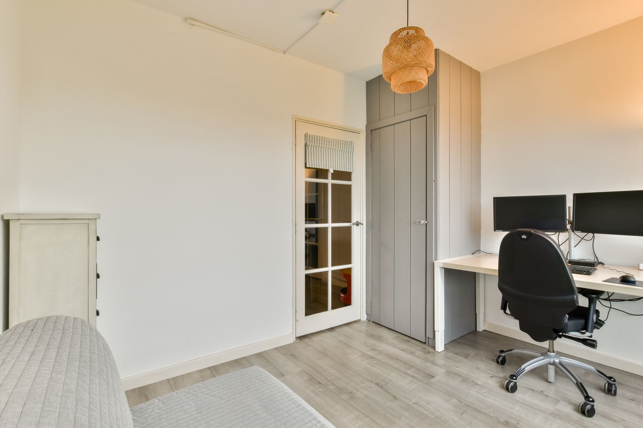 Photo 24 of Mahlerstraat 86