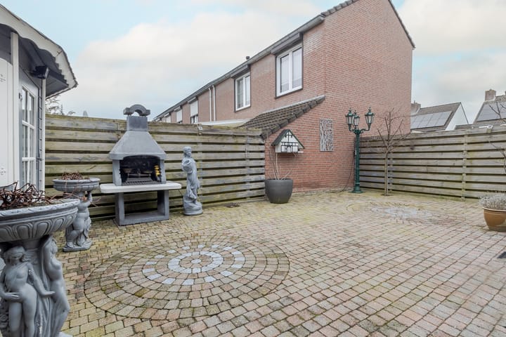 Foto 25 van Burchtstraat 44