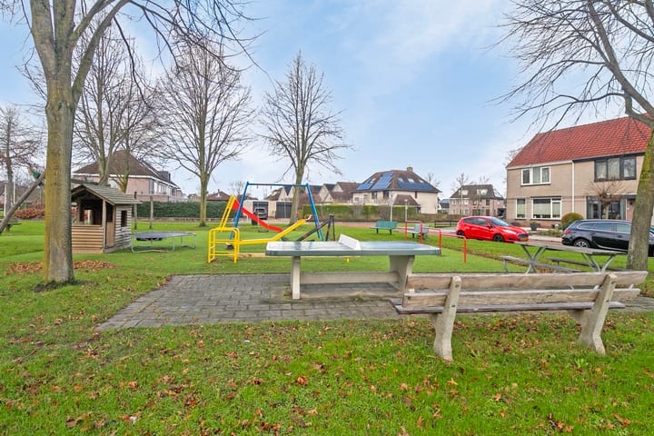 Foto 24 van Dissel 27