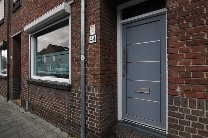 Foto 2 van Schoolstraat 44