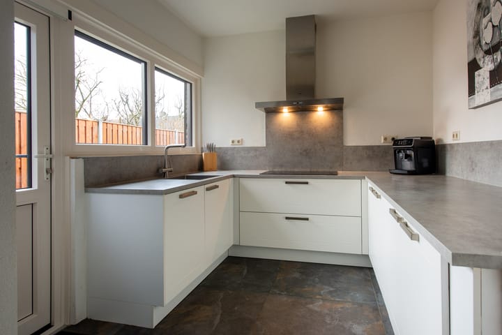 Photo 16 of Seringenstraat 23