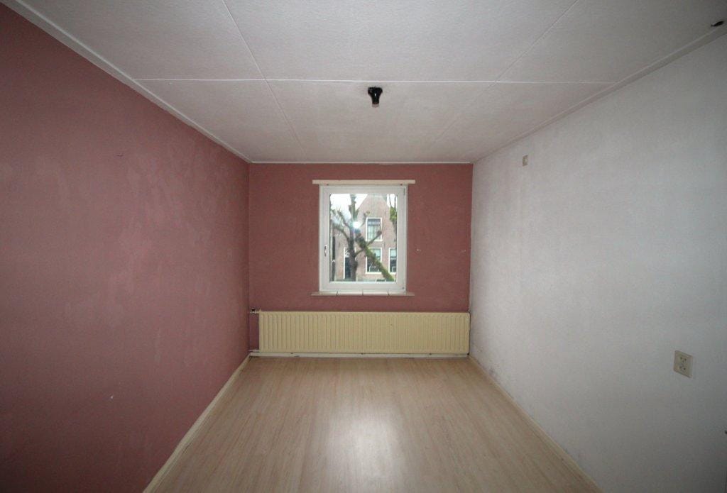 Photo 14 of van Swinderenstraat 22-A