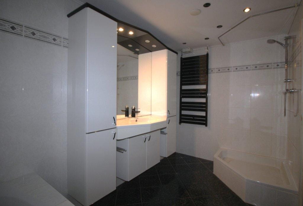 Photo 10 of van Swinderenstraat 22-A