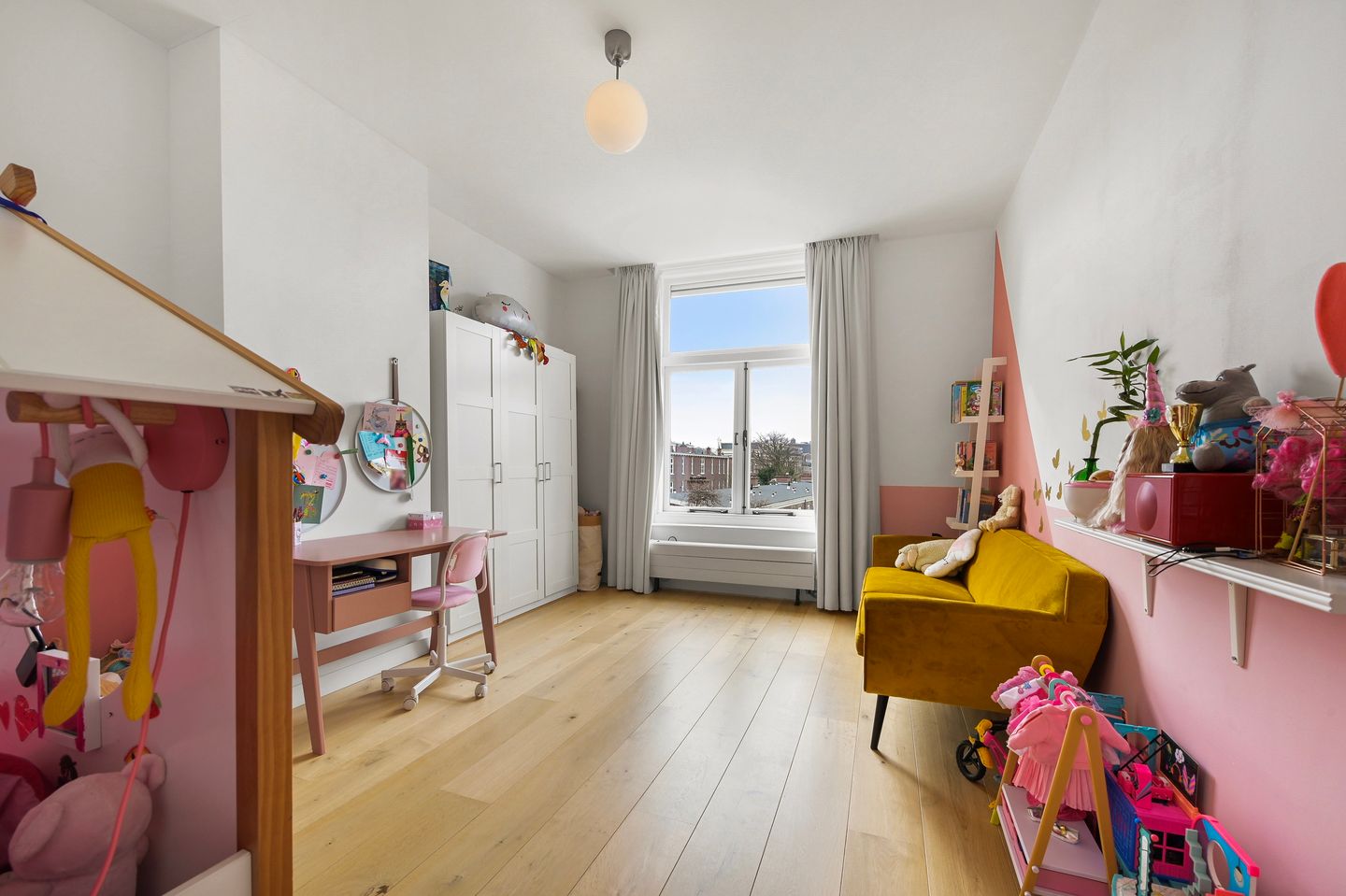 Foto 44 van Balistraat 12