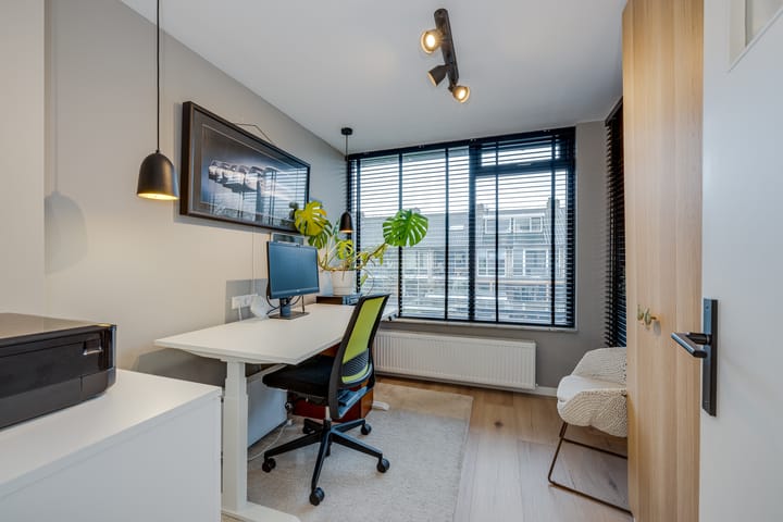 Foto 18 van Van der Helmlaan 6