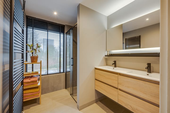 Foto 21 van Van der Helmlaan 6