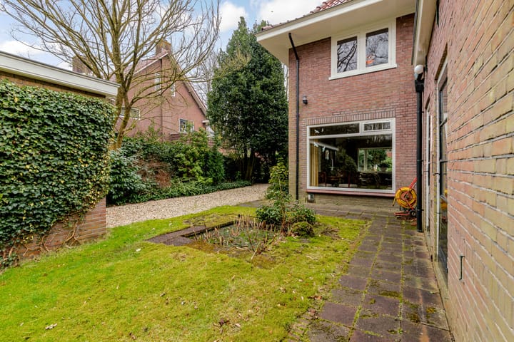 Foto 38 van Rosariumlaan 10