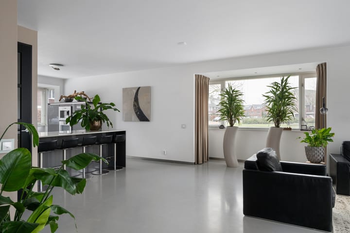 Photo 17 of Pablo Picassostraat 46