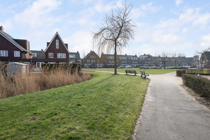 Photo 38 of Pablo Picassostraat 46